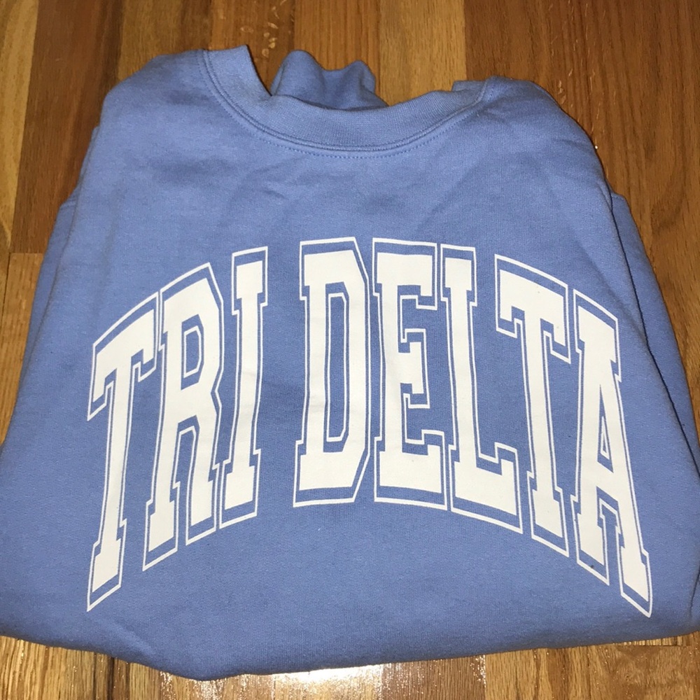 DELTA DELTA DELTA light blue crew neck sweatshirt